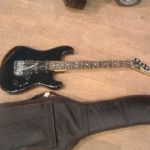 302 2302 Elgitarr